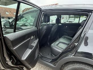 Kia Sportage 2.0 plus pack. LEER | PANO | TREKHAAK | picture 16