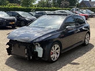 Volkswagen Golf GTI CLUBSPORT 300PK PANO ( SCHROEFSCHADE ) picture 3