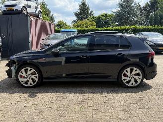 Volkswagen Golf GTI CLUBSPORT 300PK PANO ( SCHROEFSCHADE ) picture 2