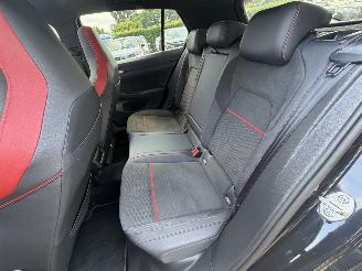 Volkswagen Golf GTI CLUBSPORT 300PK PANO ( SCHROEFSCHADE ) picture 18