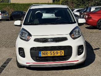 Kia Picanto 1.0 CVVT economy plusline. Navi | Camera | inruil verkregen. picture 8