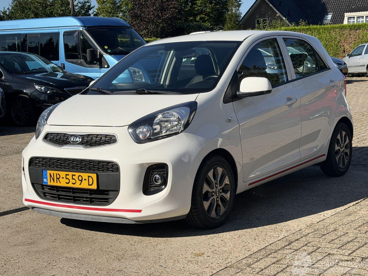 Kia Picanto 1.0 CVVT economy plusline. Navi | Camera | inruil verkregen.