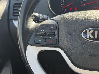 Kia Picanto 1.0 CVVT economy plusline. Navi | Camera | inruil verkregen. picture 15