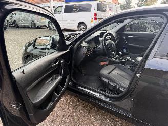 BMW 1-serie 114i M Sport. 5 Deurs | Navi | Klima ( inruil verkregen ) picture 9