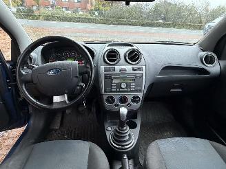 Ford Fiesta 1.3 8v Futura . AIRCO | 5 DEURS | picture 12