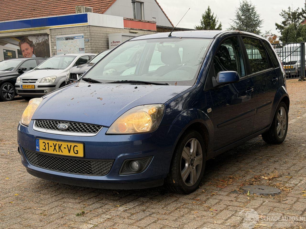 Ford Fiesta 1.3 8v Futura . AIRCO | 5 DEURS |