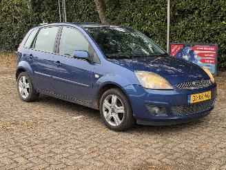 Ford Fiesta 1.3 8v Futura . AIRCO | 5 DEURS | picture 5