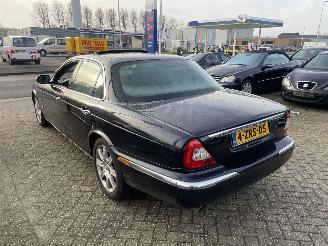 Jaguar Xj-8 2.7D V6 Sovereign picture 4