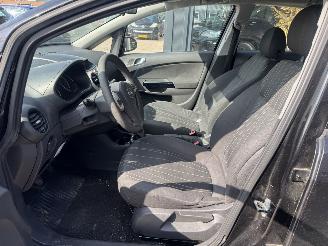 Opel Corsa 1.4 -16V picture 12