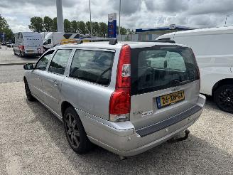 Volvo V-70 2.4 Diesel Edition Classic picture 3