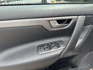 Volvo V-70 2.4 Diesel Edition Classic picture 15