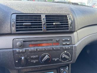 BMW 3-serie 316i Touring picture 11