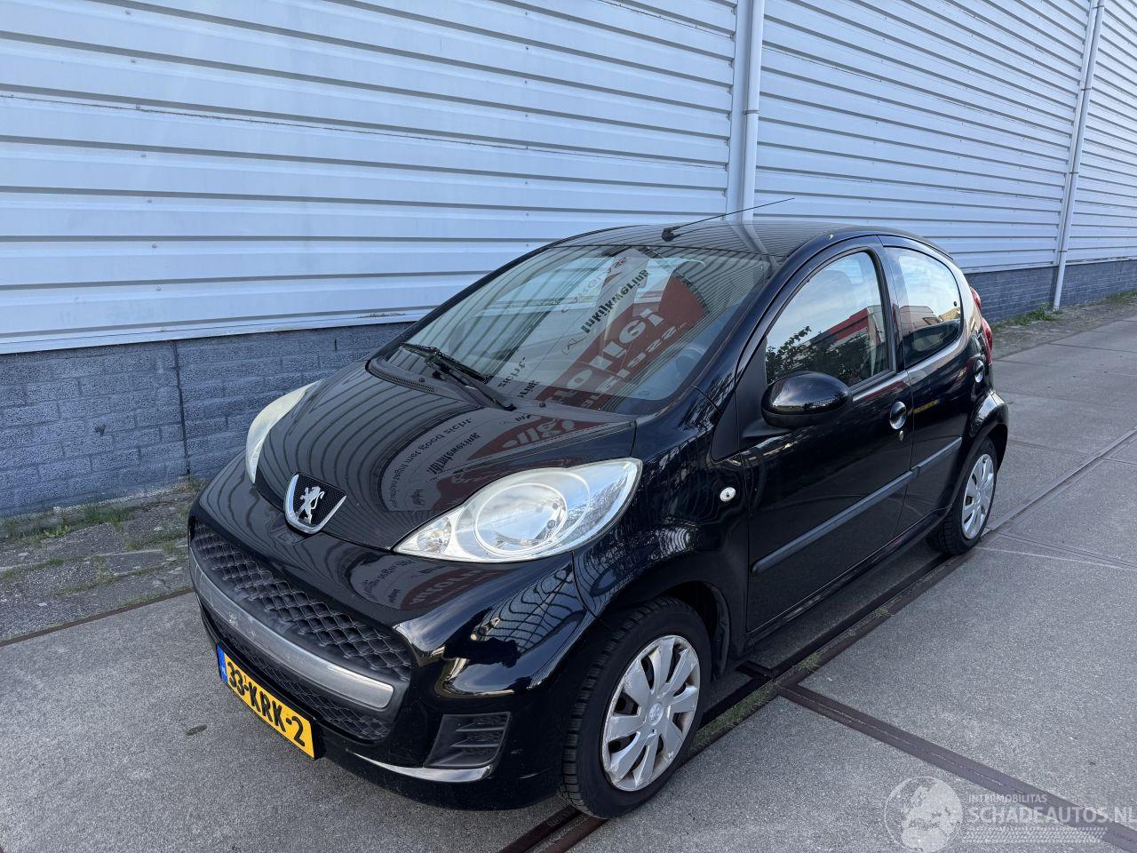 Peugeot 107 1.0-12V Sublime