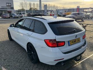 BMW 3-serie 320D Automaat Panoramadak picture 2