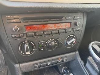 BMW X1 SDRIVE18D Business picture 11