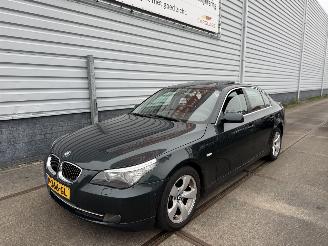 Schadeauto BMW 5-serie 525i automaat ( nette staat ) 2007/7