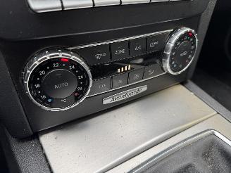 Mercedes C-klasse c180 Avantgarde 109.000 KM NAP! picture 14