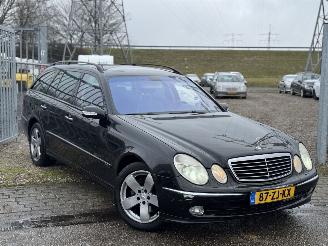 skadebil auto Mercedes E-klasse 320 CDI Avantgarde 2003/7