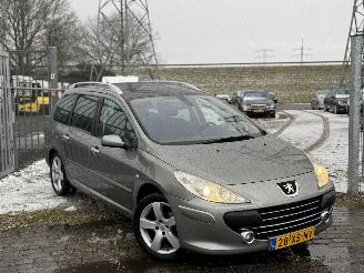 uszkodzony samochody osobowe Peugeot 307 2.0-16V ST Pack Business 2007/9