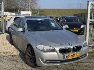 Unfallwagen BMW 5-serie 520i High Executive 2012/1
