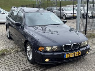 BMW 5-serie 530D Touring picture 3