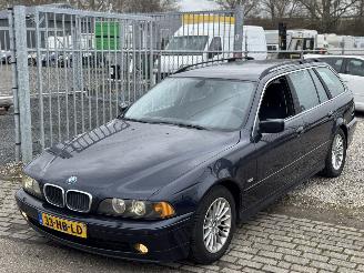 BMW 5-serie 530D Touring picture 5