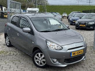 uszkodzony samochody osobowe Mitsubishi Space-star 1.0 Bright 123.000 KM NAP! 2015/11