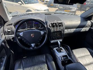 Porsche Cayenne 4.5 S picture 15