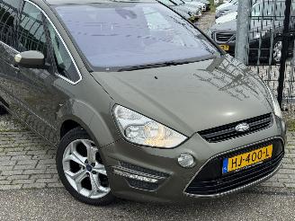 Ford S-Max 2.0 TDCi Titanium 7 Persoons picture 2