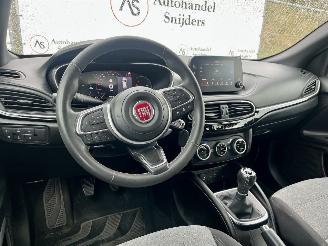 Fiat Tipo Cross picture 9