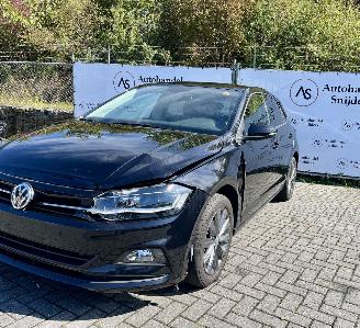 Volkswagen Polo VI Comfortline picture 3