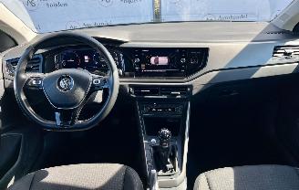 Volkswagen Polo VI Comfortline picture 8