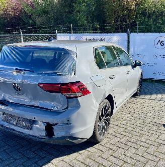 Volkswagen Golf VIII Lim. Life eTSI picture 6