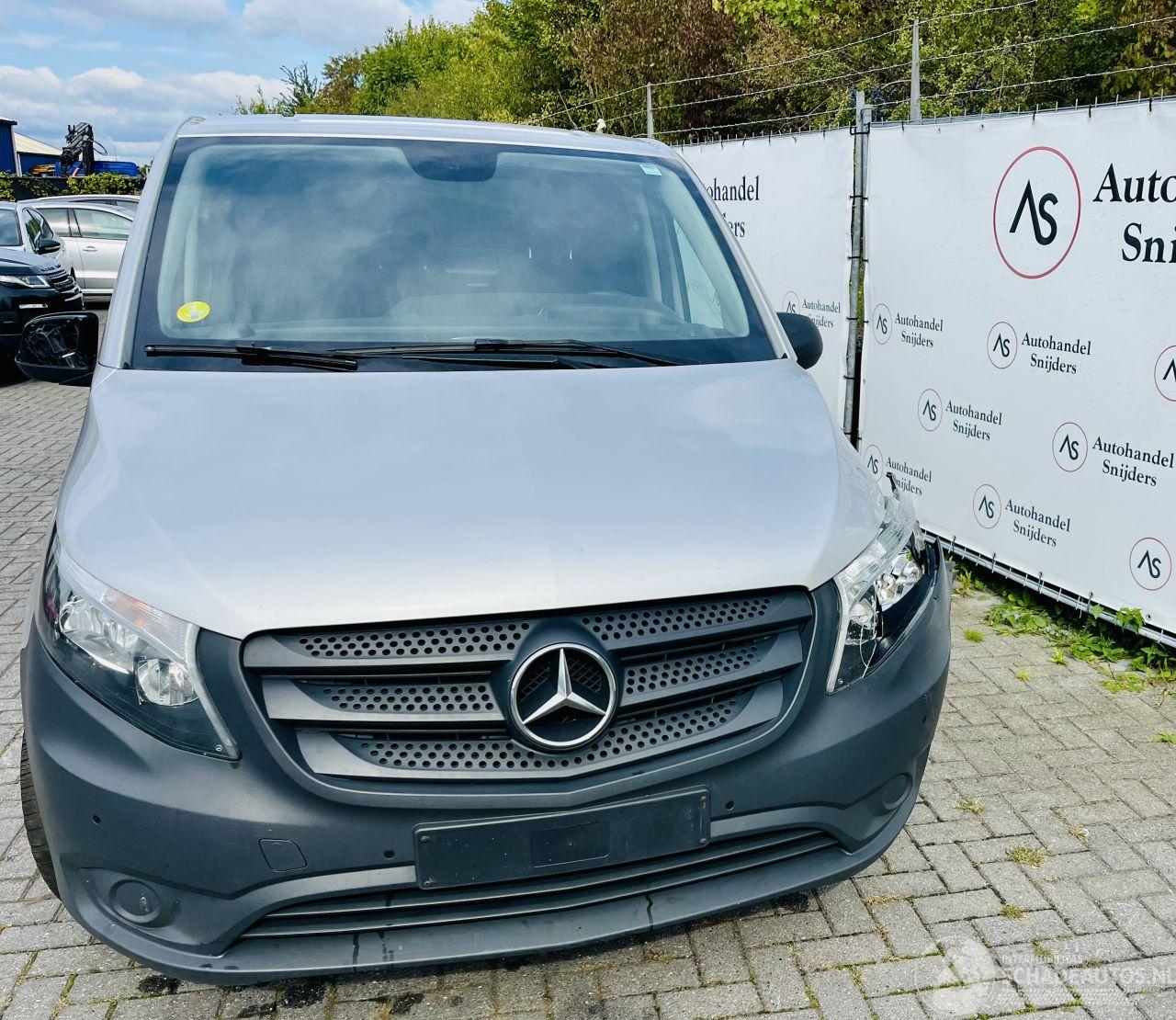 Mercedes Vito 