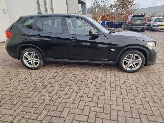 BMW X1 sdrive18d picture 3