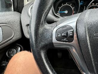 Ford Fiesta 1.0 ecoboost titanium picture 10