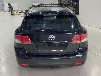 Toyota Avensis  picture 5