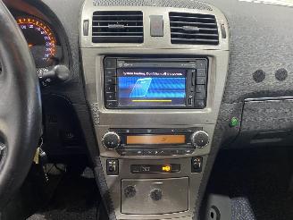 Toyota Avensis  picture 9