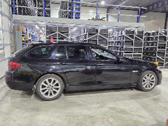 BMW 5-serie 520D Panorama Automaat picture 5