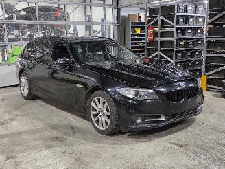BMW 5-serie 520D Panorama Automaat picture 2
