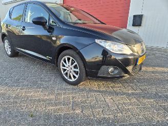 Unfallwagen Seat Ibiza 1.2 TDI 2011/7
