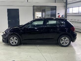 Damaged car Volkswagen Polo Comfortline 2018/4