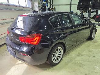 BMW 1-serie 1-Reeks (2015) 5-deurs (F20N) picture 2