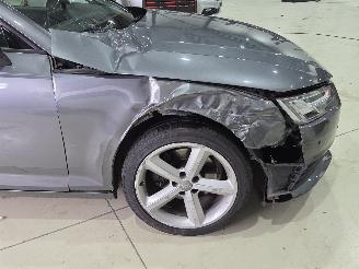 Audi A4 Avant 2.0 TDI B9 S line picture 18