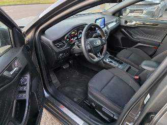 Ford Focus ST-Line Automaat Keyless Acc Camera Led Navi Lane-Assist Stuurverw. 92KW/125PK picture 10