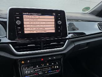 Volkswagen T-Roc 1.5 TSI DSG R-Line Virtual Navi IQ-Light Sport-Mode Massage Camera Sfeerverl. Stoelverw. Trekhaak Ecc Acc 110KW/150PK picture 18