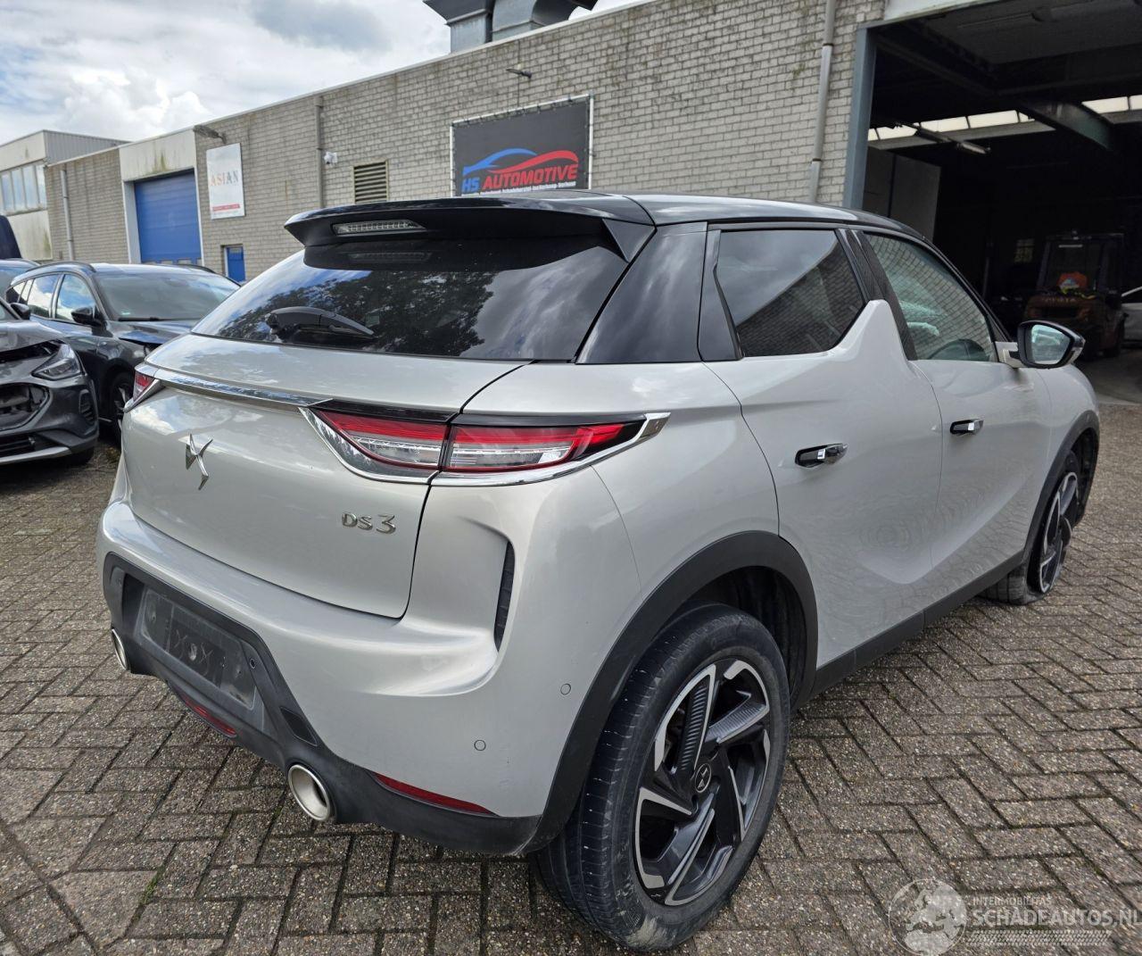DS Automobiles DS 3 Crossback Grand-Chic Automaat Leder Head-Up Navi Matrix-Led Camera Massage Sport-Mode 114KW/155PK