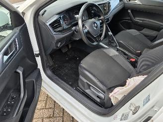 Volkswagen Polo 1.0 TSI DSG Highline Led Navi Leder Ecc Acc Stoelverw. Beats-Audio 85KW/116PK picture 10