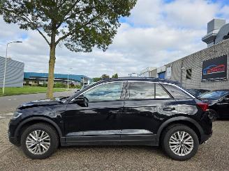 Volkswagen T-Roc 1.5 TSI DSG  Virtual Led Acc Aut.Inparkeren Stoelverw. App-Connect Privacy-Glass 110KW/150PK picture 2