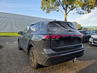 Volkswagen Tiguan 2.0 TDI DSG Virtual IQ-Light 360view Navi Sfeerverl. Stuurverw. Stoelverw. Acc Trekhaak 110KW/150PK picture 3